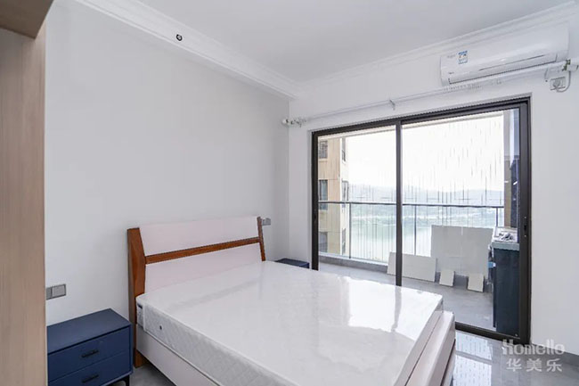 154㎡現(xiàn)代簡約，軟硬裝合理搭配塑造高級感，顏值與實用度并重